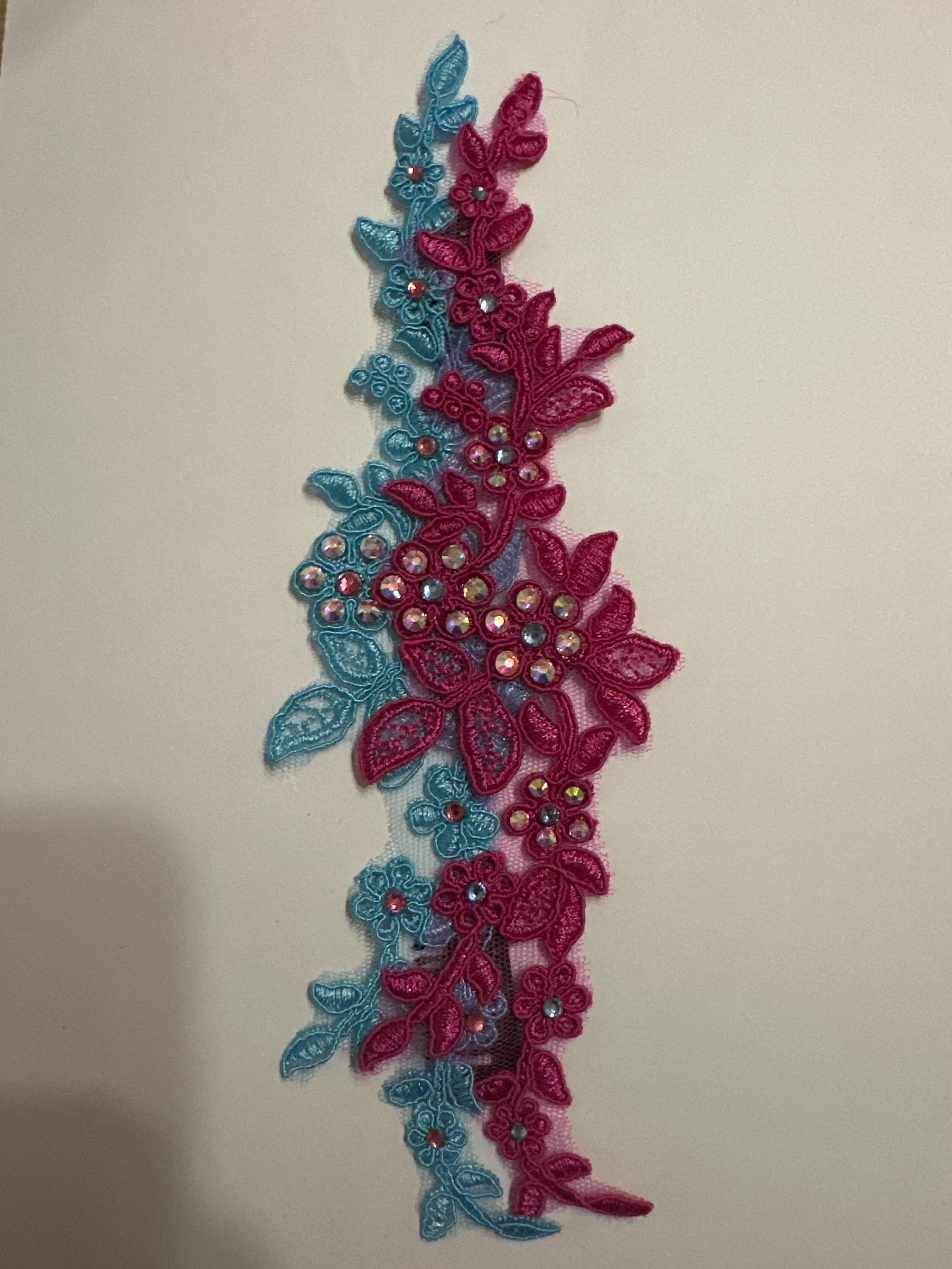 Super Group Flower Appliqué Hair Piece thumbnail 2