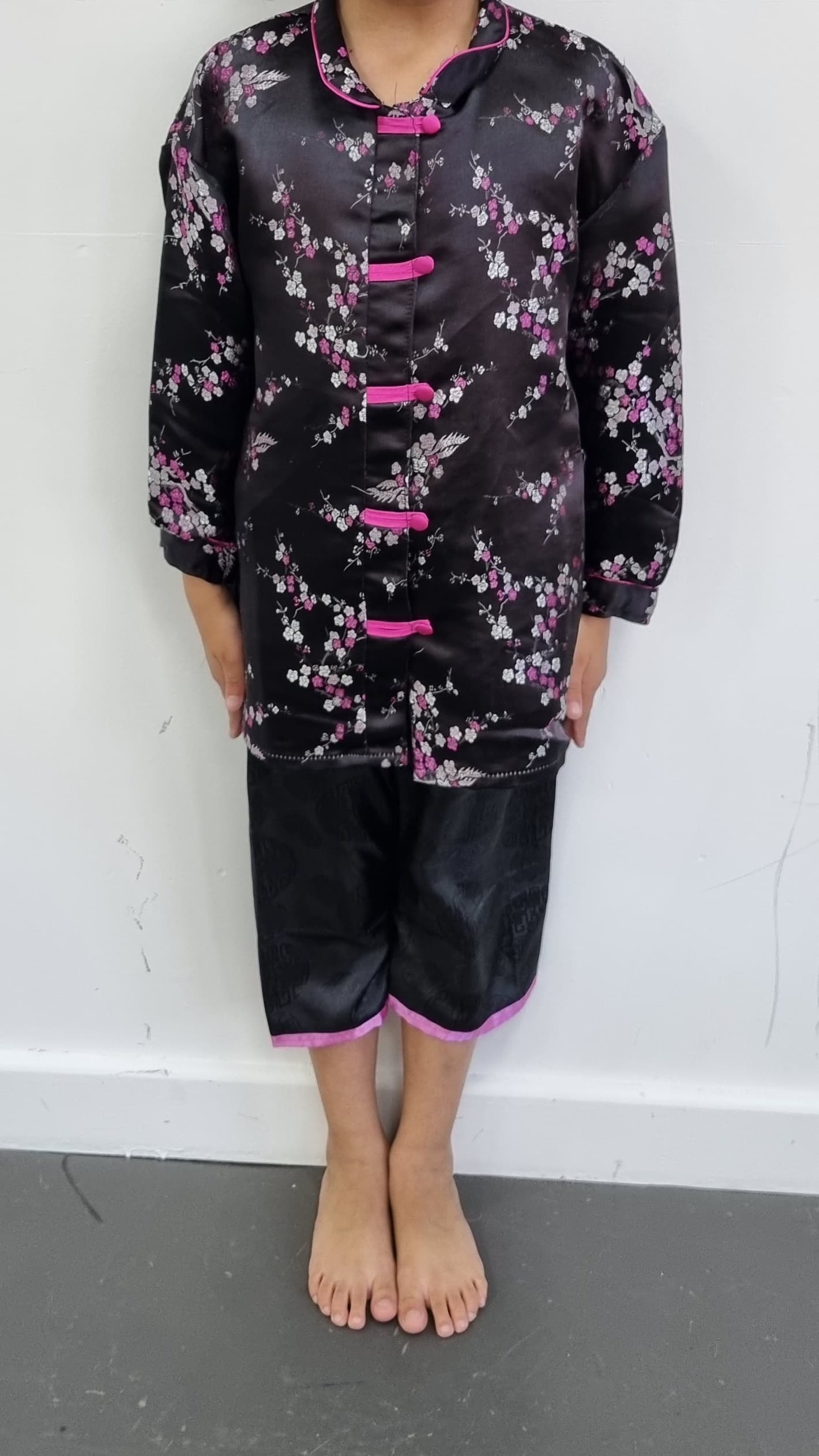 Chinese Top and Trousers (Various Colours) thumbnail 2