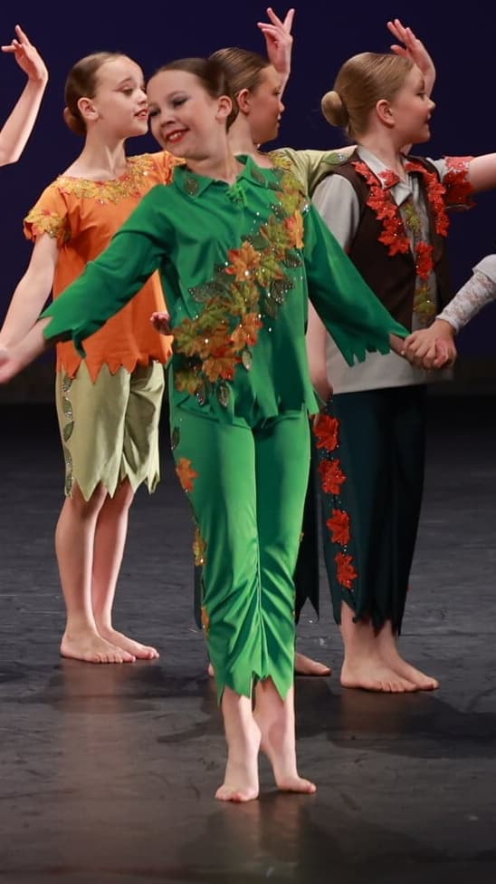 Peter Pan Green Long Sleeved Top and Trousers