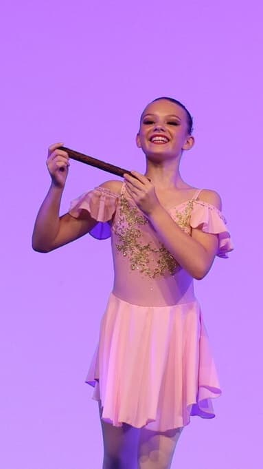 Milton Wooden Flutes Prop