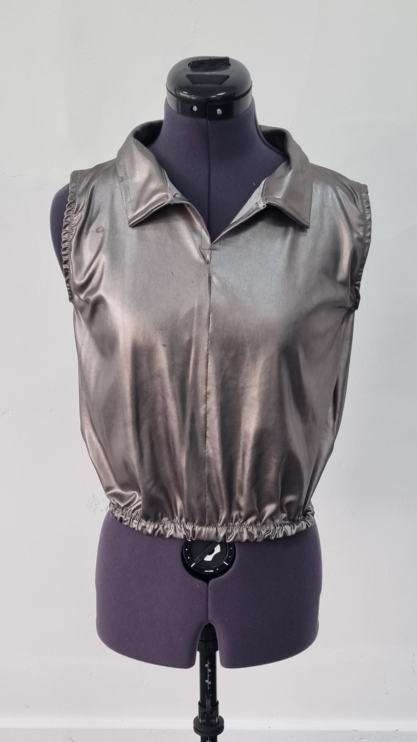 Metallic Grey Sleeveless Collared Top