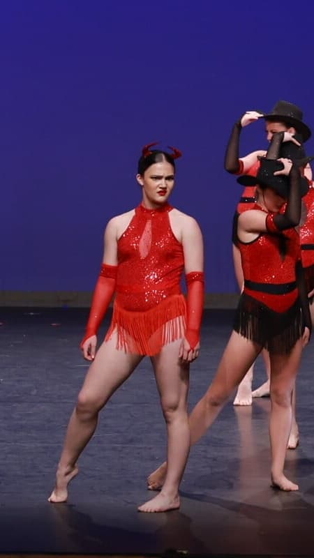 Da Beat Full Red Fringe Dress (Red)